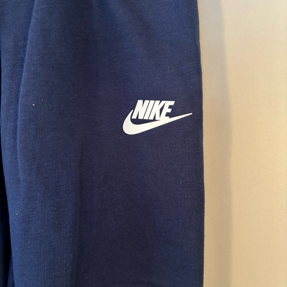 NWT Nike Sweatpants - Picture 4 of 4
